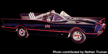 [Imagen: 1966-batmobile.gif]